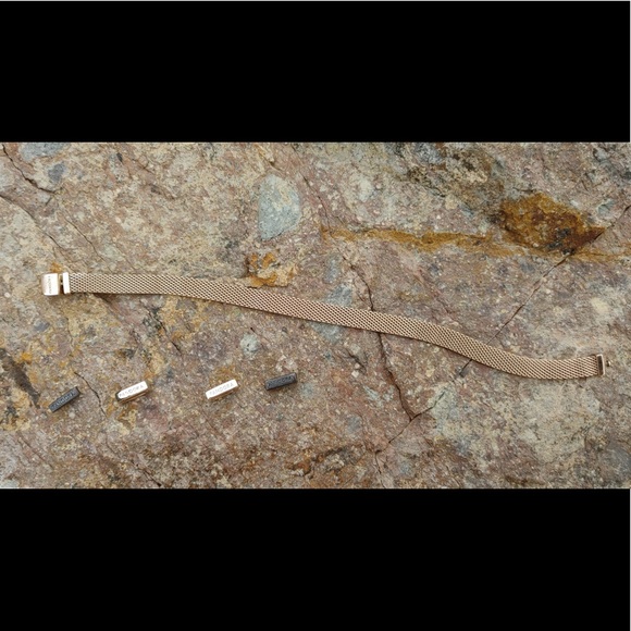 Pandora rose gold Reflexions bracelet set with 4 clasps and opener. - Picture 9 of 12